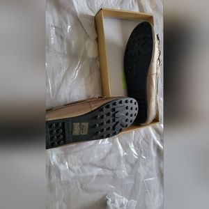 Flat metalic shoes
